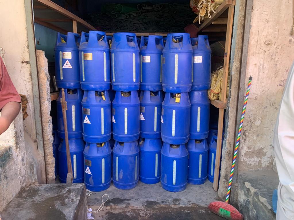 200 Gas Cylinders were provided to Lyari Town by SZABF